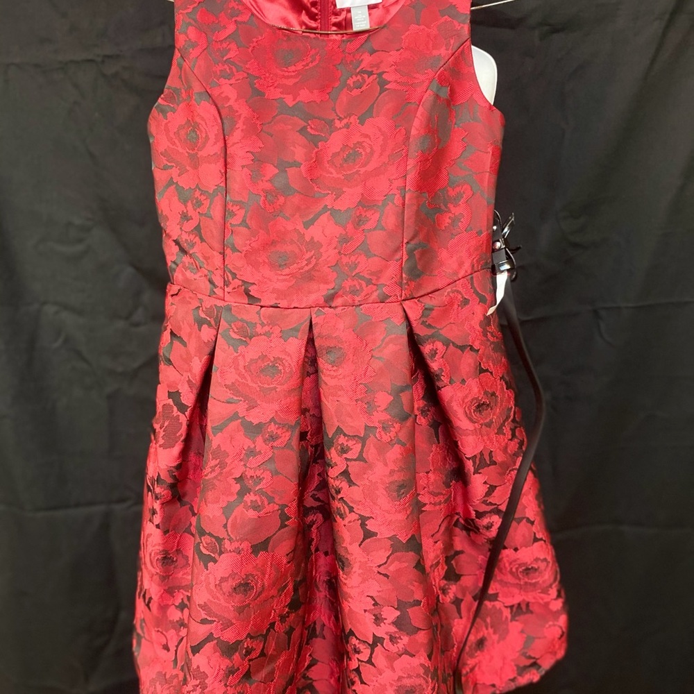 Girls (14) Sleeveless dress with belt